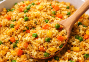 Cauliflower chicken fried rice