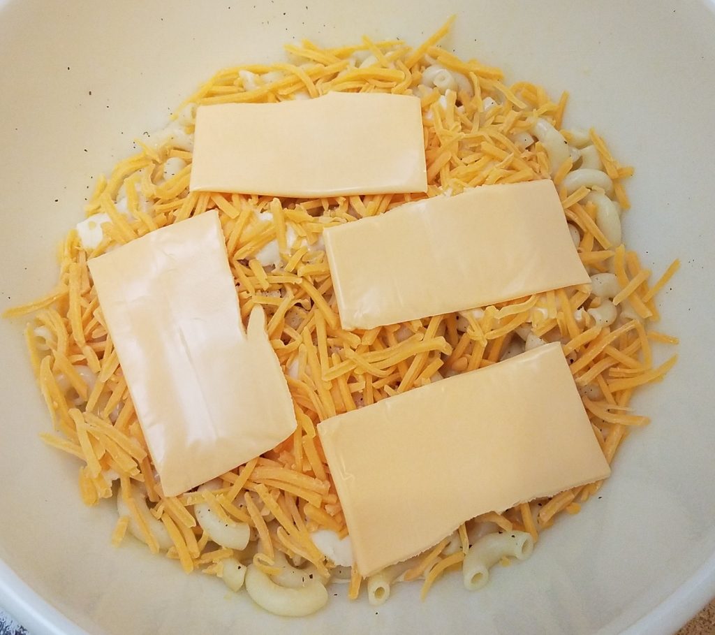 layered maca and cheese