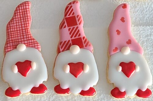 Valentine gnome sugar cookies