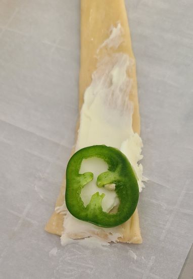 jalapeno popper pigs in a blanket